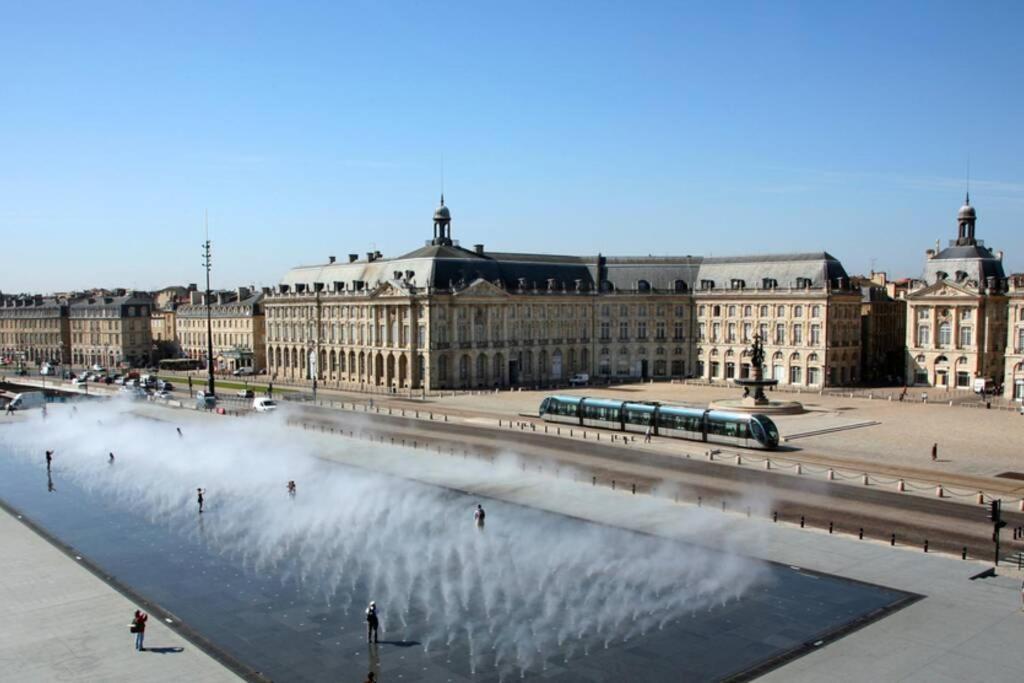 Вилла Grange La Bigarderie Блеи-э-Сент-Люс Экстерьер фото
